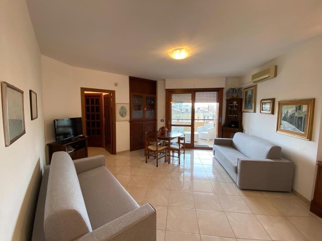 Pm 34 Via De Biase Guest House 알게로 외부 사진